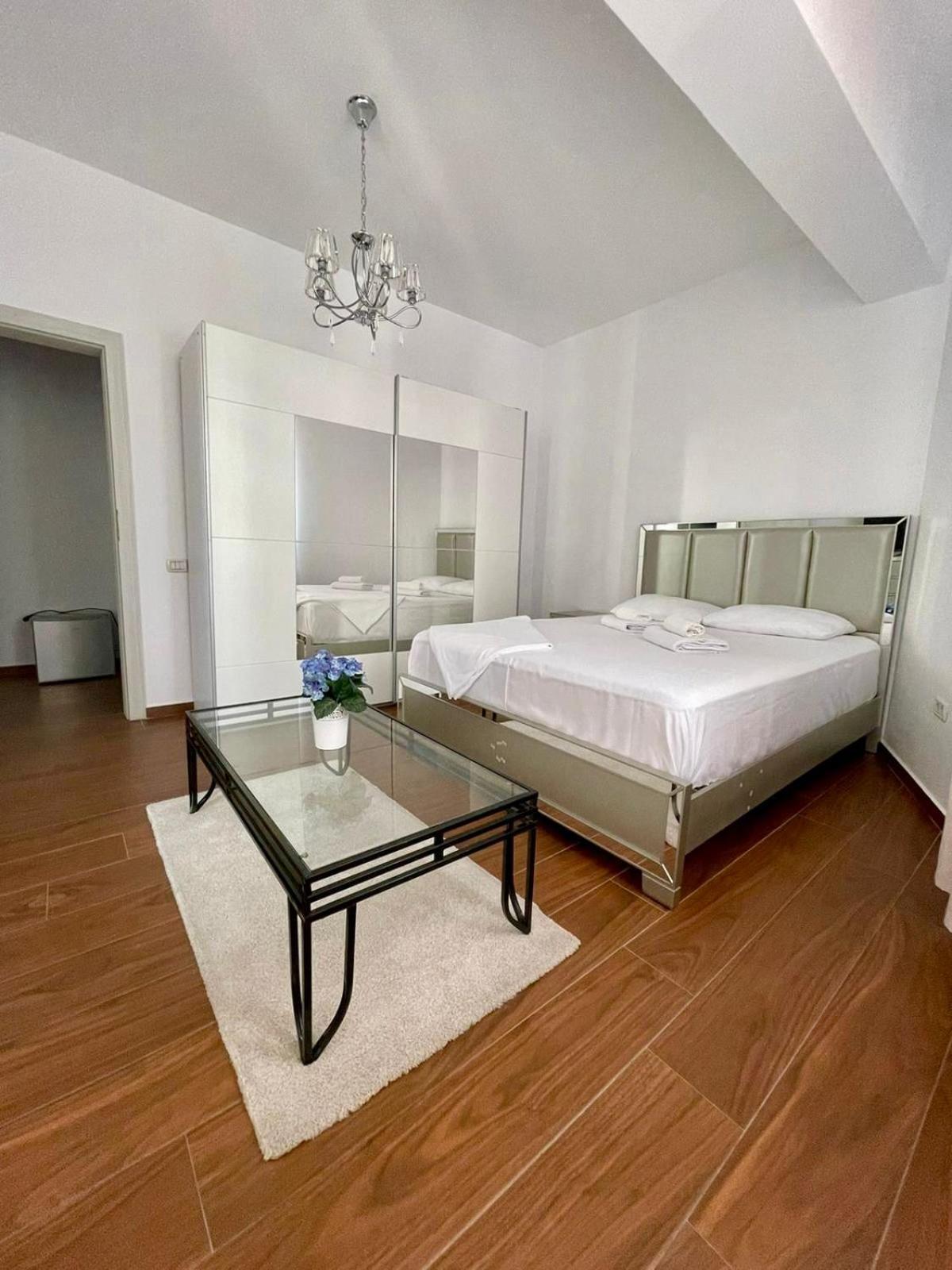 Premier Apartaments By Twin Residence มามายา ภายนอก รูปภาพ