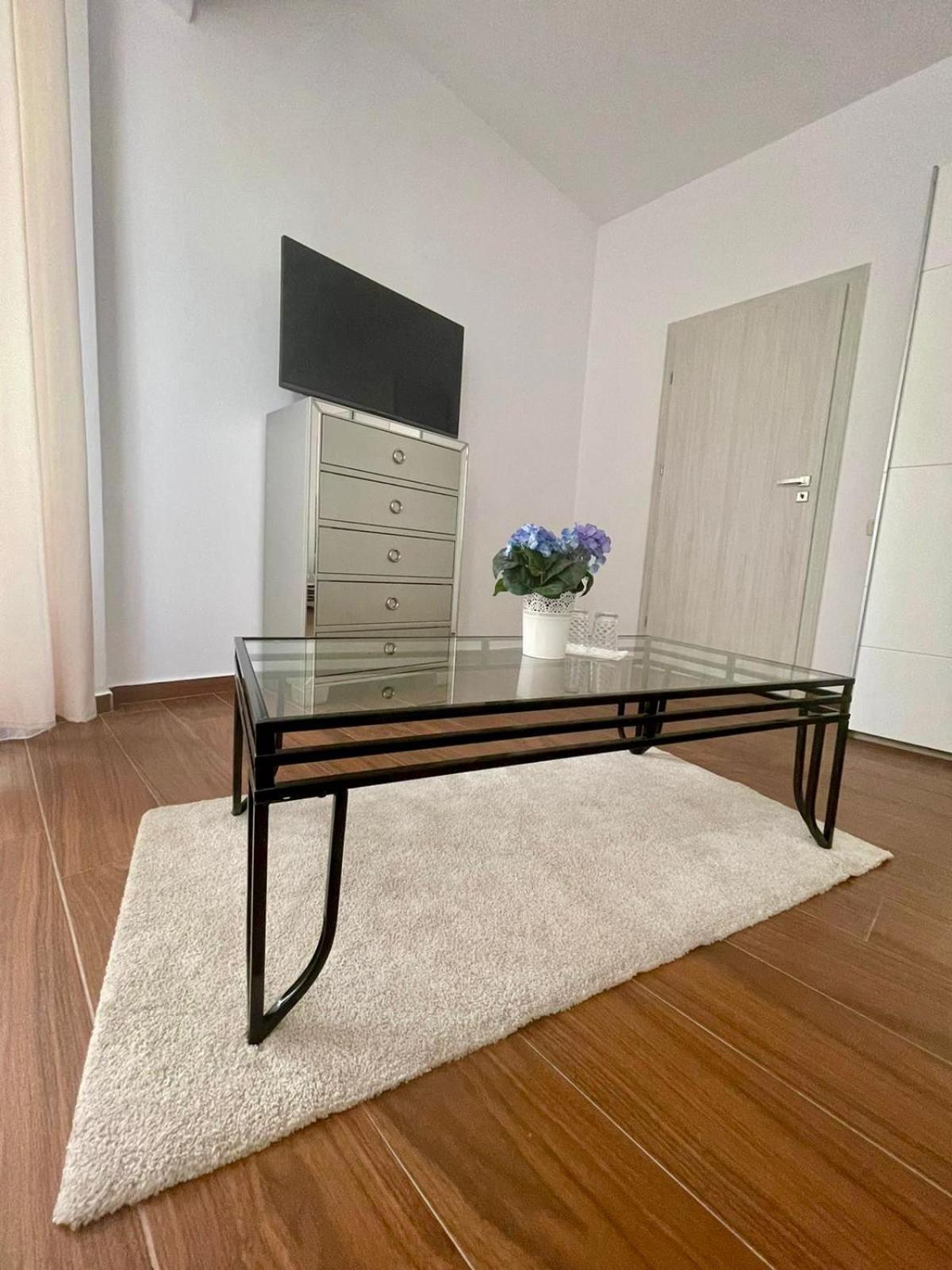 Premier Apartaments By Twin Residence มามายา ภายนอก รูปภาพ